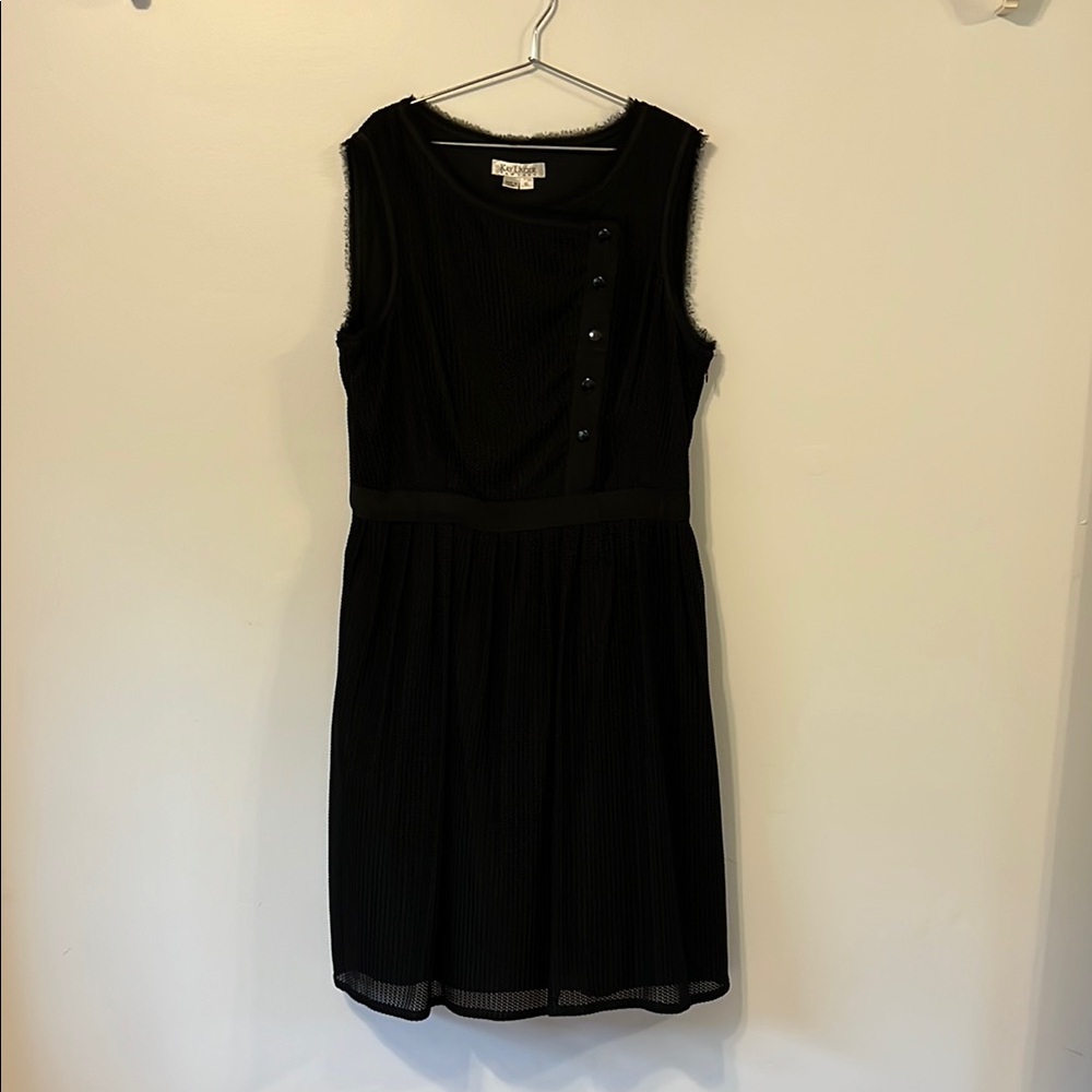 Black‎ Sleeveless Dress